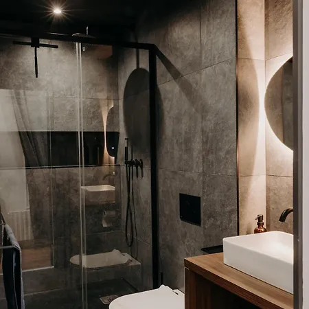 Appartement Le Nid Du Chateau - Cocon Avec Bagagerie