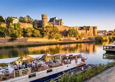 Le Nid Du Chateau - Cocon Avec Bagagerie Апартаменти